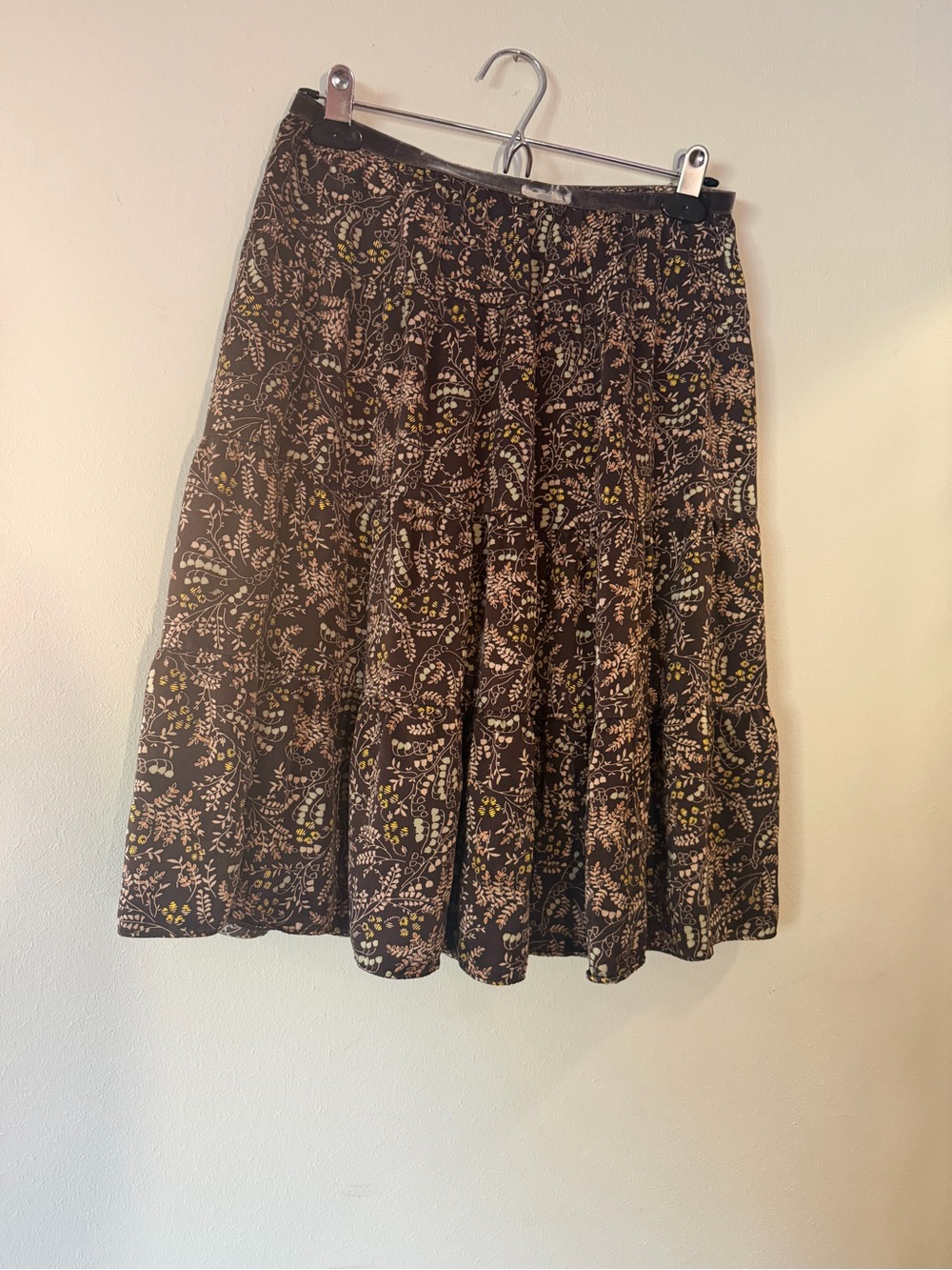 New York & Company 100% Silk Floral Tiered Skirt Size S Brown Y2K Boho